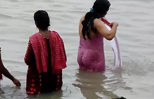 XXX సలహా తిరుగుబోతు పెద్ధ రొమ్ములు కలధి పూకు తడిగా