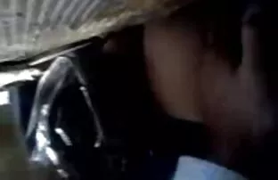 XXX యువ బాలుడు ఫక్ స్నేహితురాలు మరియు ఆమె తల్లి