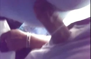 XXX Otlizal పూకు temnovolosaya కొద్దిగా అమ్మాయి బాత్రూమ్ లో