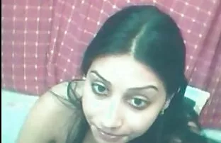 XXX రెండు ఆడవారు ఫక్ కోసం ప్రేరేపించు ఒక వ్యక్తి ఒక Blowjob