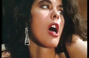XXX చించి రెండు యువ ధాహంగా నిపుల్ in all holes