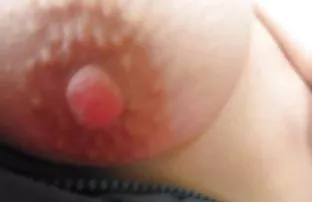 XXX Two Hotties ద్వారా ఇబ్బంది పెట్టాడు. ఒక పెద్దమనిషి