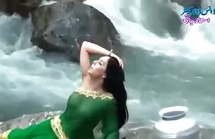 XXX నుండి వచ్చింది రష్యన్ యువ పెద్ద మొడ్డ పూకు లో