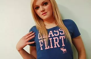XXX మనిషి Fucks two young maidens పూకు లో